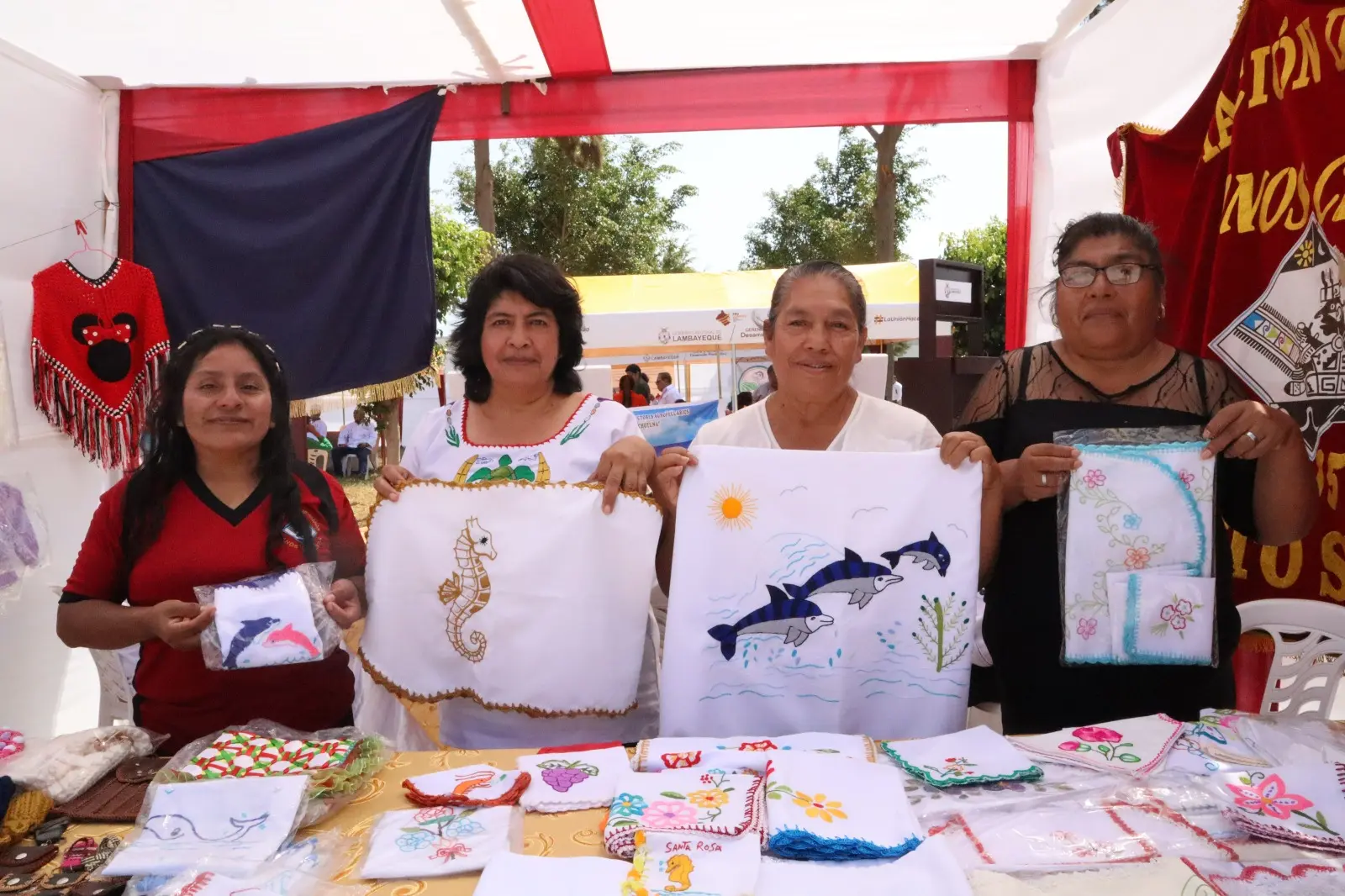 Producción y Comercialización de Artesanía Regional